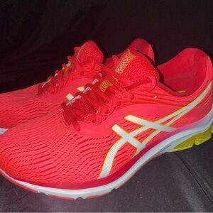 ASICS Women's Pink Gel Pulse 11 Running Shoes